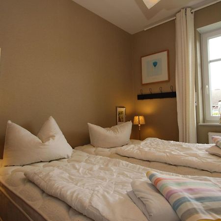 Stylish Vacation Apartment Alte Liebe At Dornumersieler Tief - North Sea Recreat Exterior photo